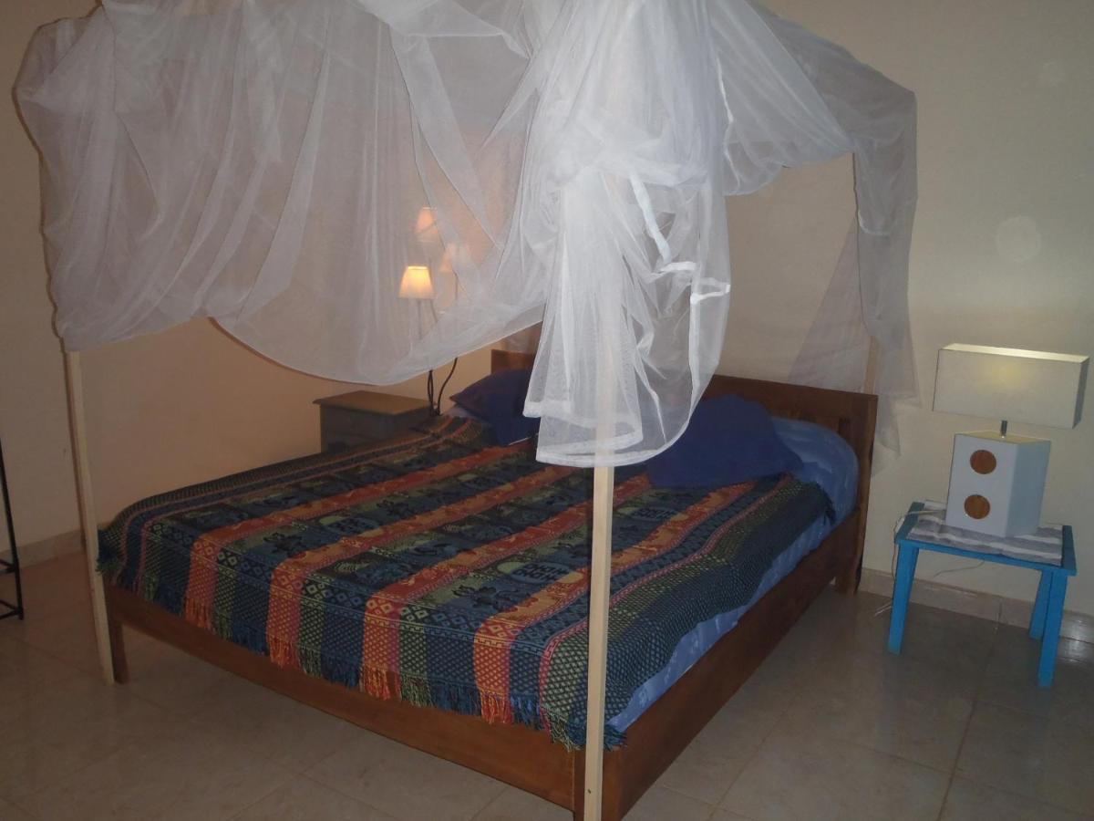 Chez Medzo Et Patou Otel Popenguine Dış mekan fotoğraf