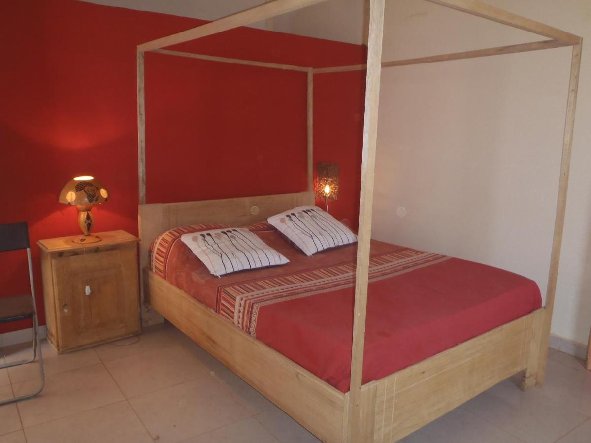 Chez Medzo Et Patou Otel Popenguine Dış mekan fotoğraf