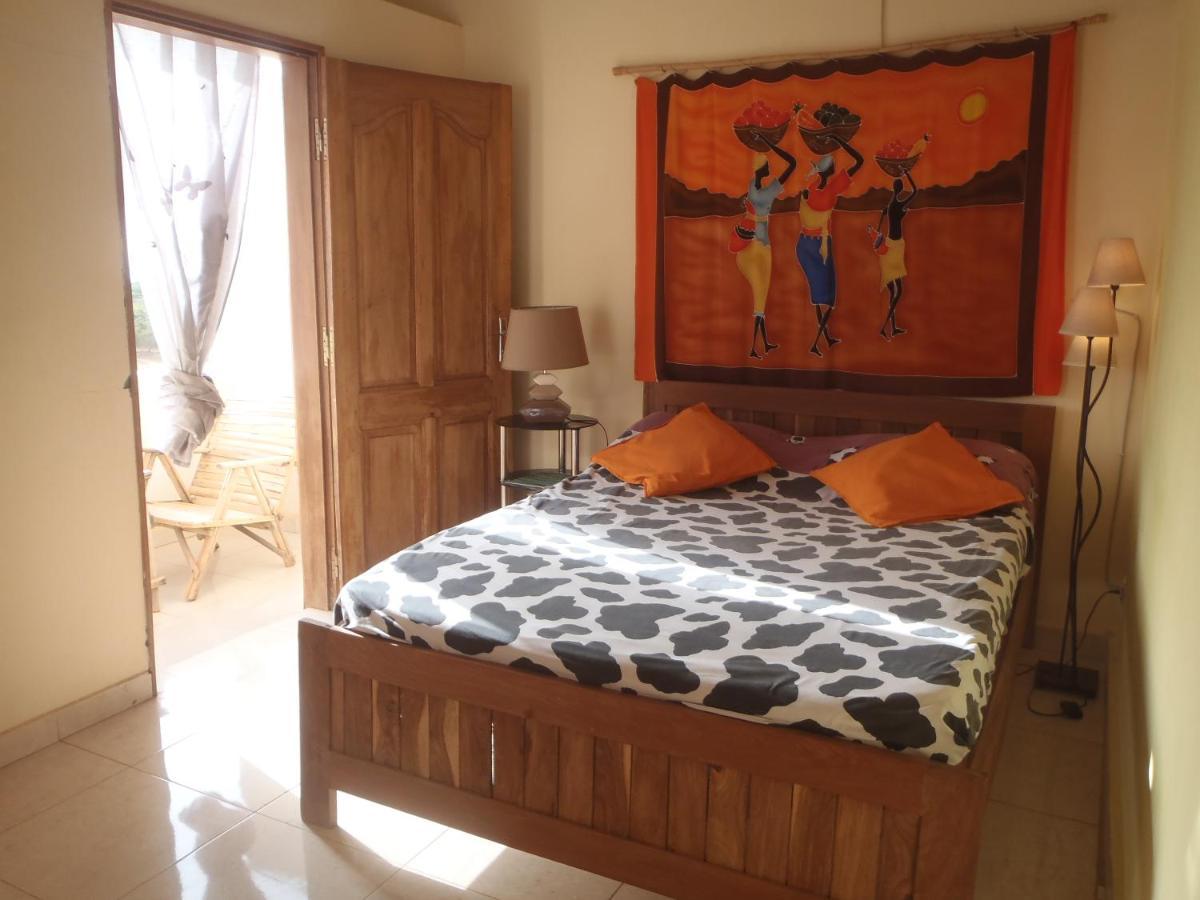 Chez Medzo Et Patou Otel Popenguine Dış mekan fotoğraf